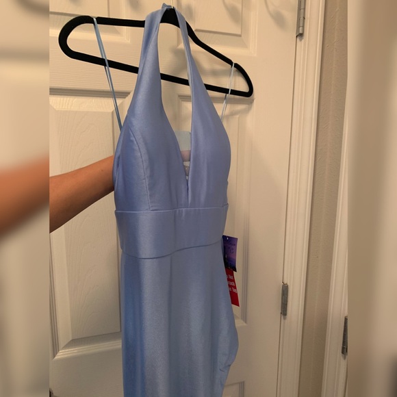 BRAND NEW DRESS - Picture 2 of 3